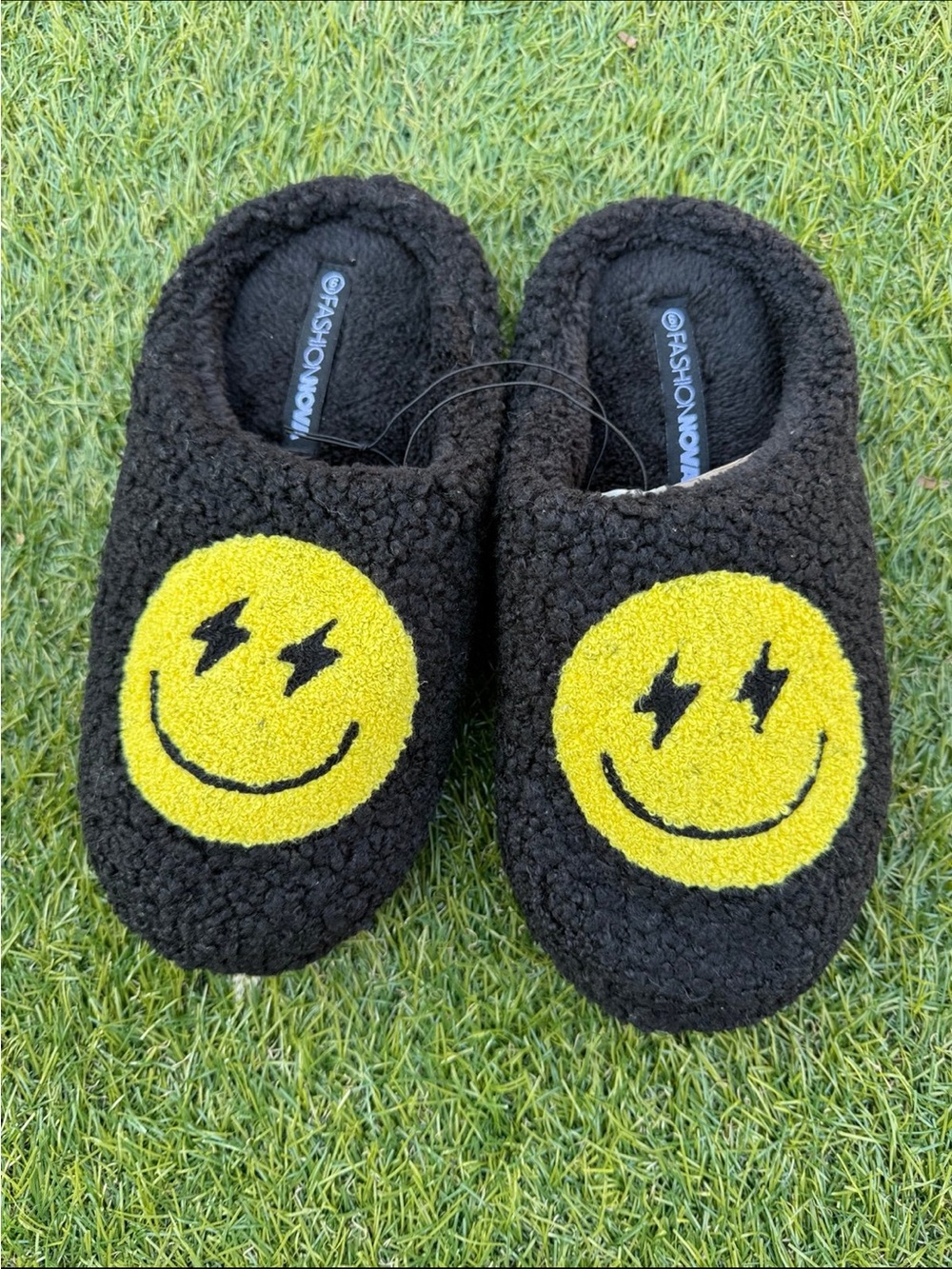 Black Cozy slippers with smiley face size 6